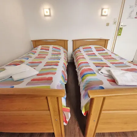 Le Terminus Fasthotel Centre 2*