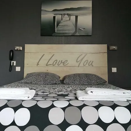 Le Terminus Fasthotel Centre Hotel 2*
