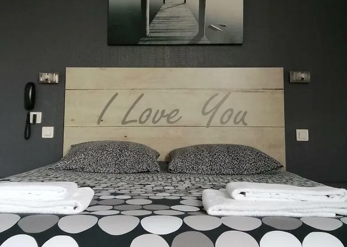 Le Terminus Fasthotel Centre Hotel 2*